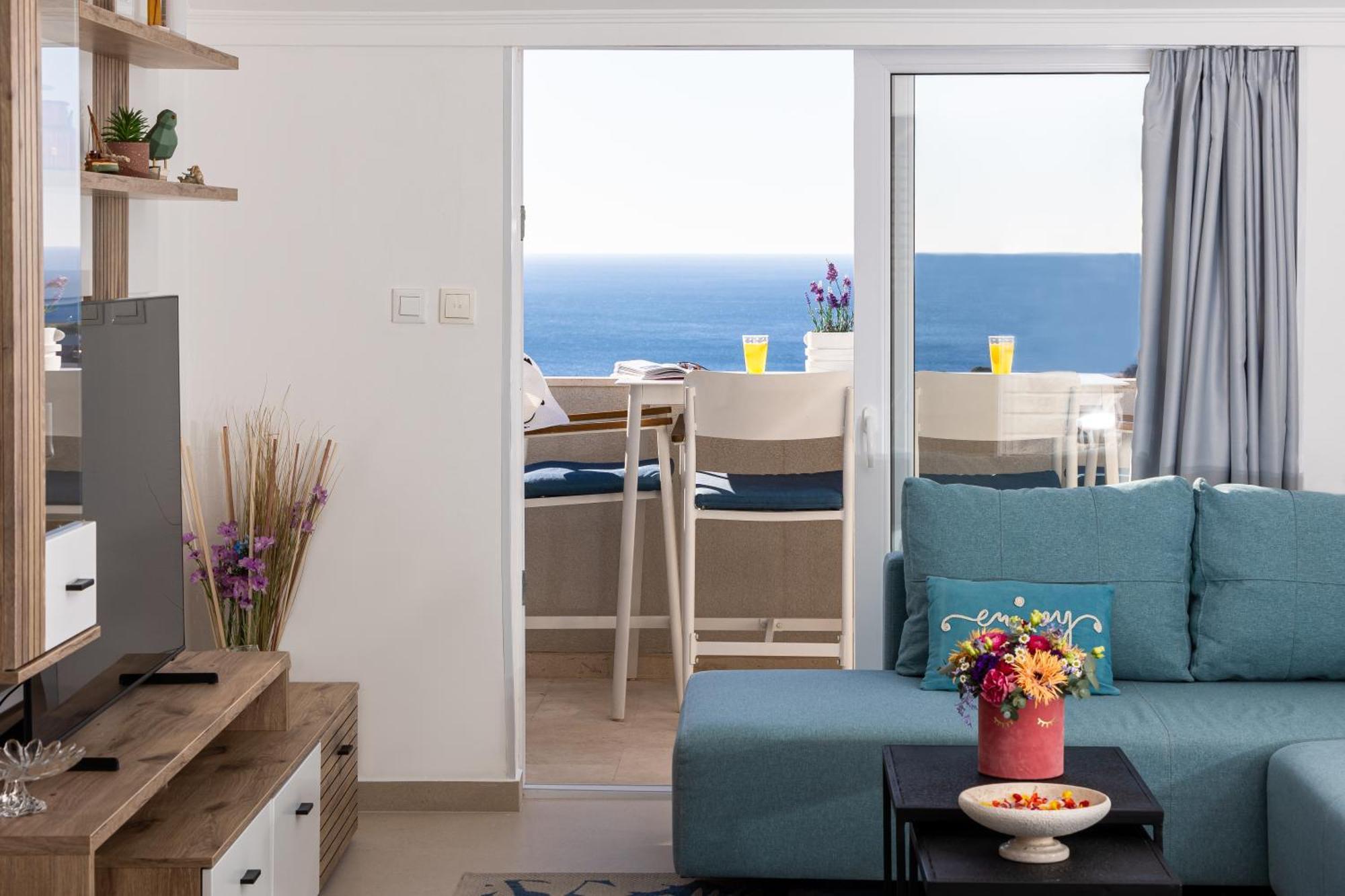 Breathtaking Sea View Near The Old Apartman *